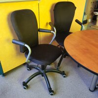 1 Set = 4 Bürostükle mit Armlehnen